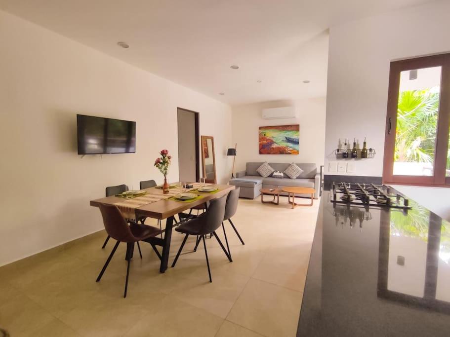 Aku-Chic Newly Furbished Condo Jungle Pool Xetna المظهر الخارجي الصورة