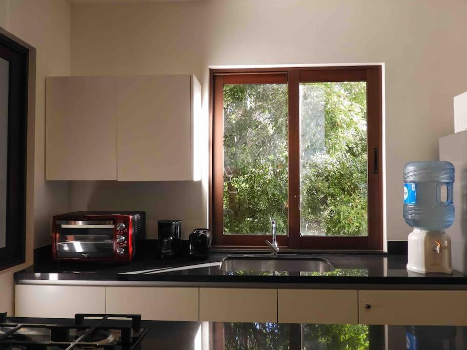 Aku-Chic Newly Furbished Condo Jungle Pool Xetna المظهر الخارجي الصورة